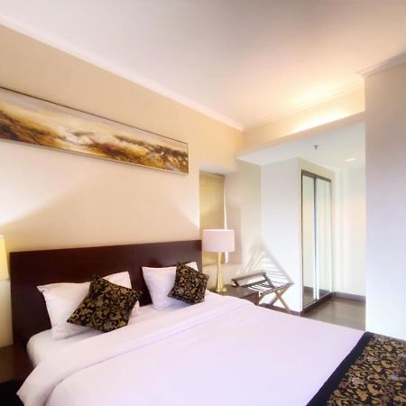 Ancol Marina Residence Джакарта Екстериор снимка